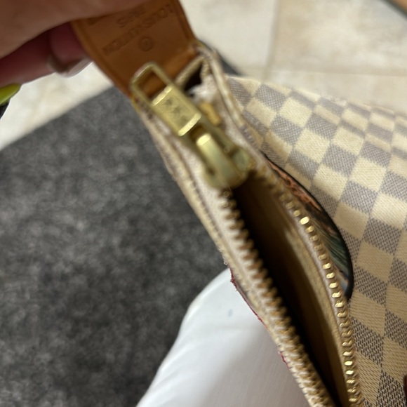 Genuine Re purposed LV bag - Picture 8 of 9